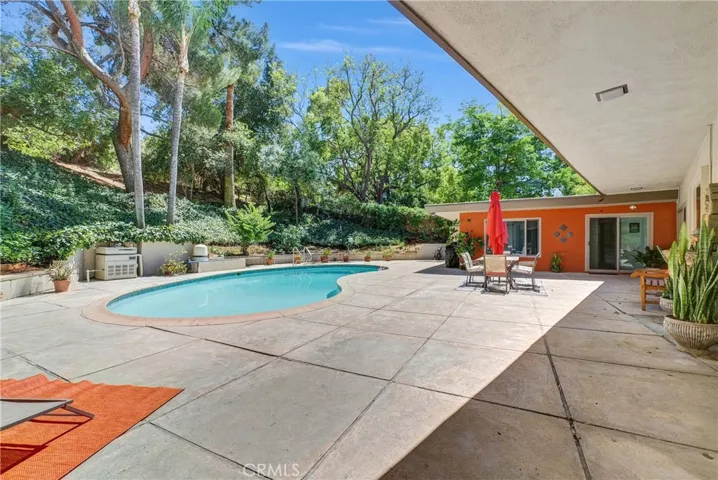 5008 Myrtle Ave., Riverside, California 92506