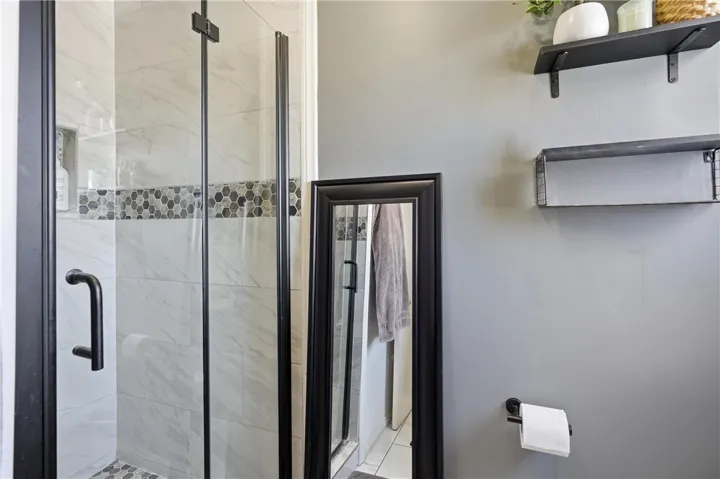 125 W South, Anaheim, California 92805