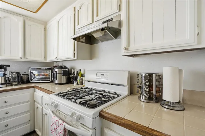 125 W South, Anaheim, California 92805