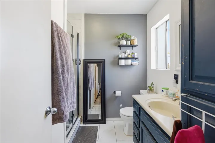 125 W South, Anaheim, California 92805