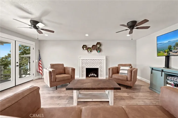 9175 Glenhaven, Glenhaven, California 95443