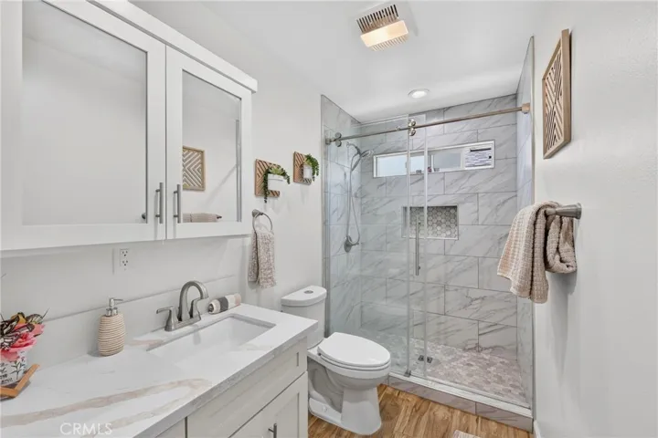 BATHROOM #2