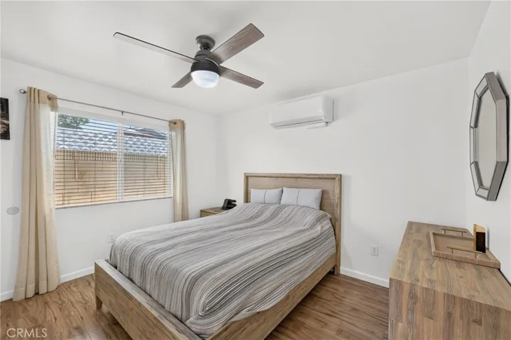 BACK HOUSE BEDROOM#1