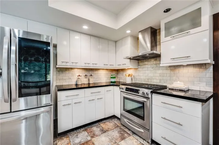 Stainless Steel Appliances and Under Cabinet Lighting