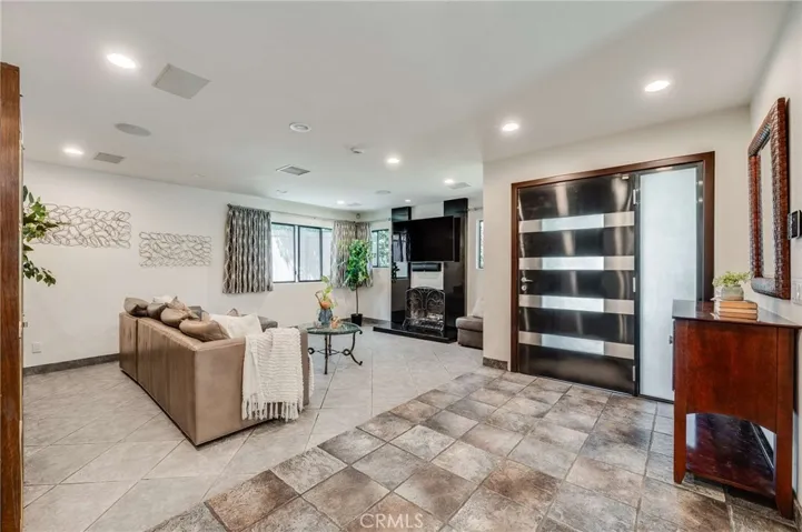 Beautiful Entry and Living Room