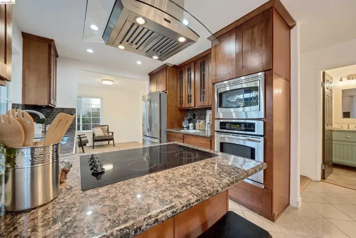 26670 Joshua St, Hayward, California 94544