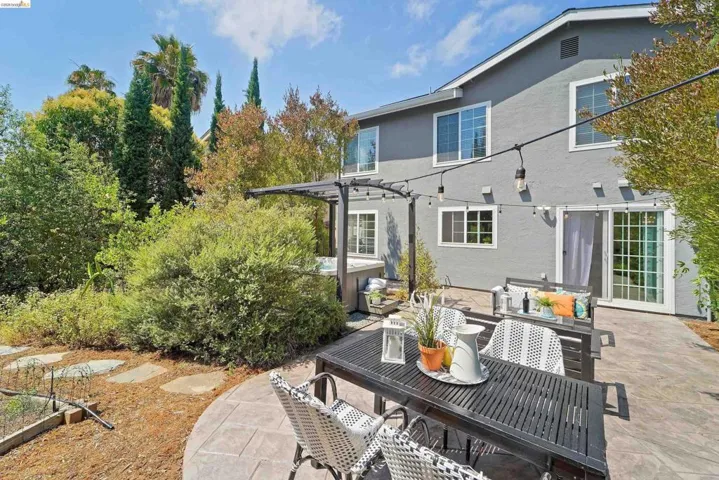 26670 Joshua St, Hayward, California 94544