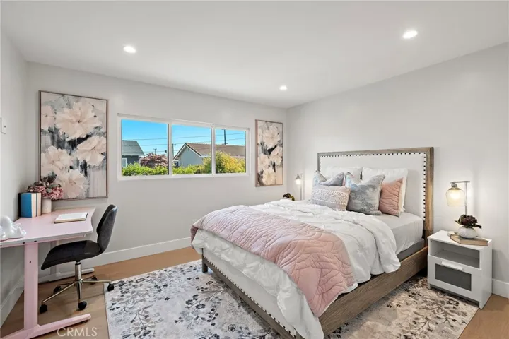 9072 Niguel Circle, Huntington Beach, California 92646