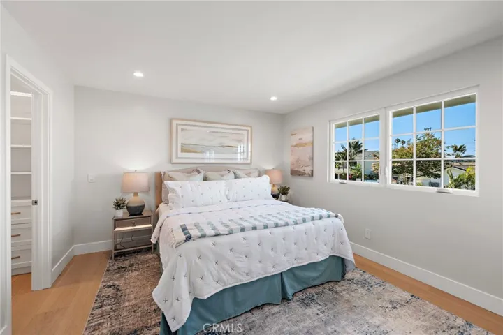 9072 Niguel Circle, Huntington Beach, California 92646