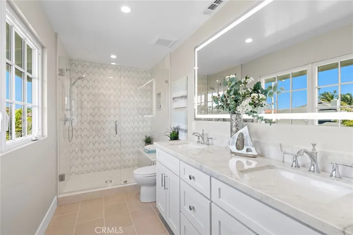 9072 Niguel Circle, Huntington Beach, California 92646