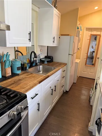 1660 Whittier Ave 4, Costa Mesa, California 92627 — photo 5