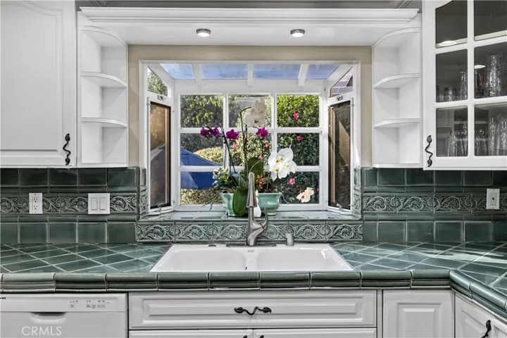 4740 Valle Verde Court, La Verne, California 91750