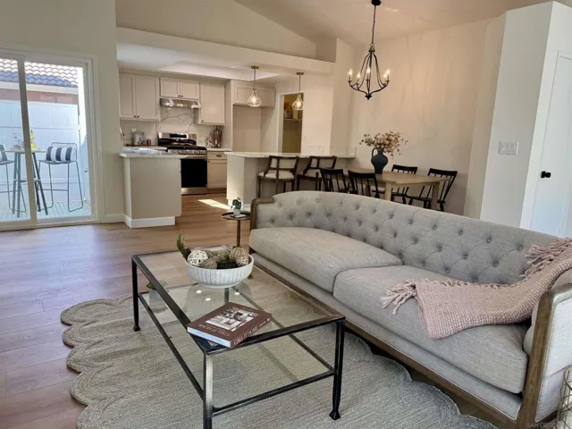27969 Hillpointe, Menifee, California 92585