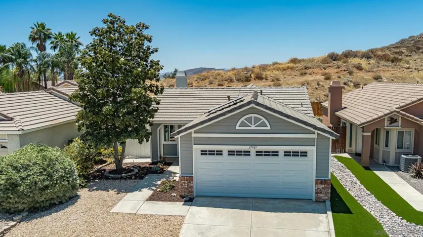 27969 Hillpointe, Menifee, California 92585