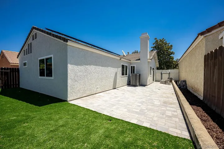 27969 Hillpointe, Menifee, California 92585