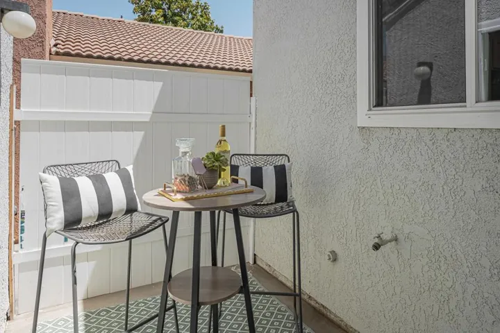 27969 Hillpointe, Menifee, California 92585
