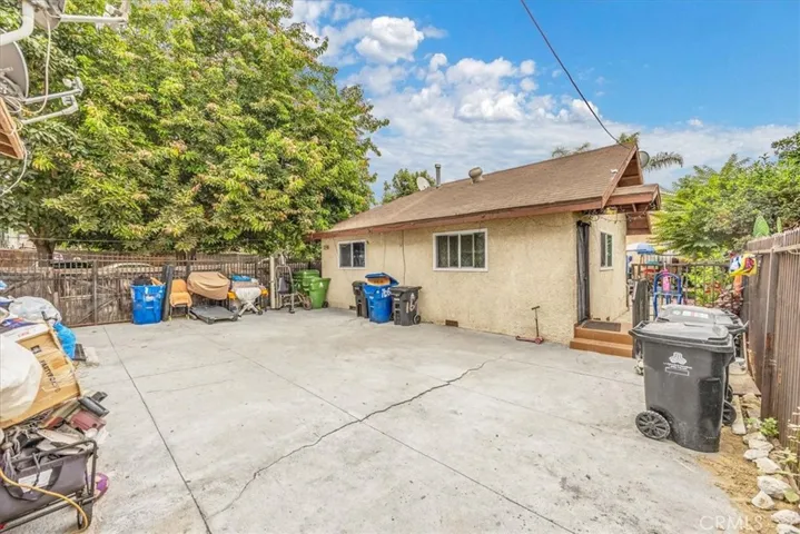 158 W Martin Luther King Jr, Los Angeles, California 90037