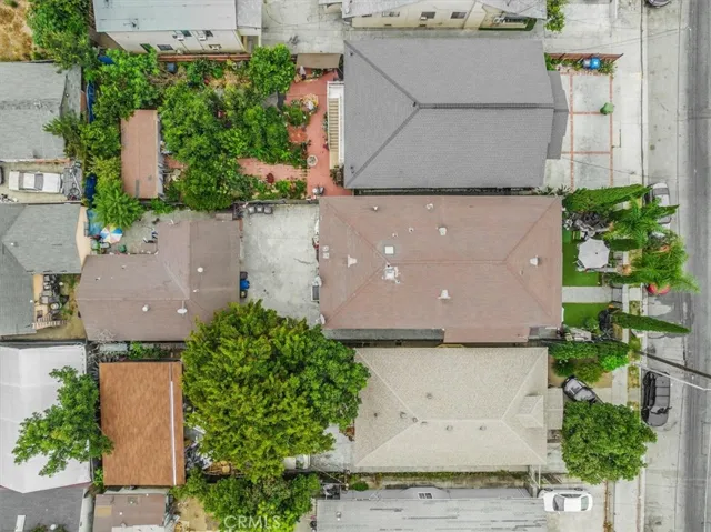 158 W Martin Luther King Jr, Los Angeles, California 90037