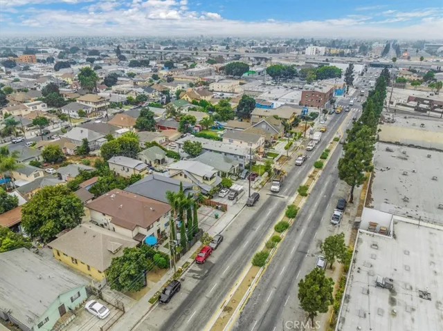 158 W Martin Luther King Jr, Los Angeles, California 90037