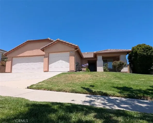 3572 Lehigh, Corona, California 92881