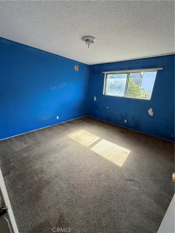 681 Victoria, Costa Mesa, California 92627