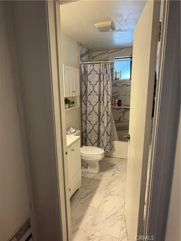 681 Victoria, Costa Mesa, California 92627