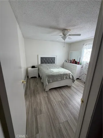 681 Victoria, Costa Mesa, California 92627