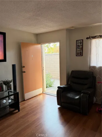 681 Victoria, Costa Mesa, California 92627
