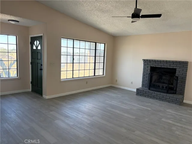 10611 Garibaldi, California City, California 93505