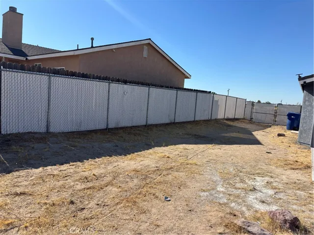 10611 Garibaldi, California City, California 93505