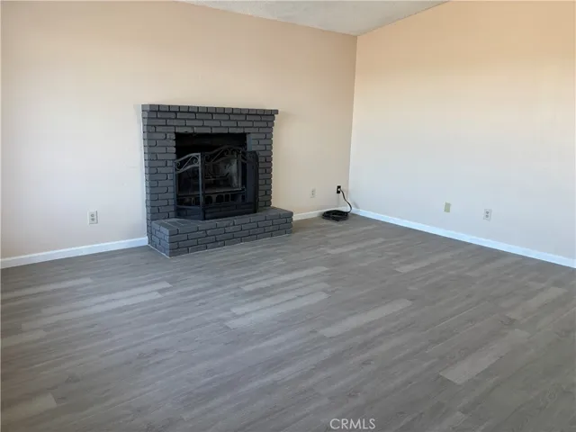10611 Garibaldi, California City, California 93505