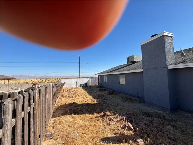 10611 Garibaldi, California City, California 93505
