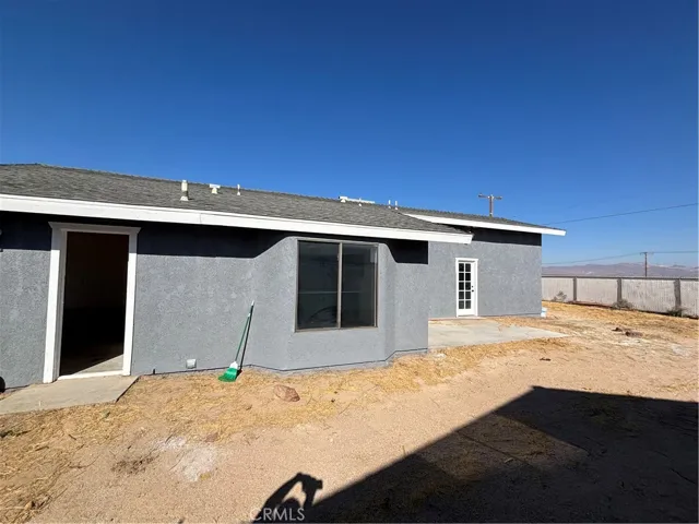 10611 Garibaldi, California City, California 93505