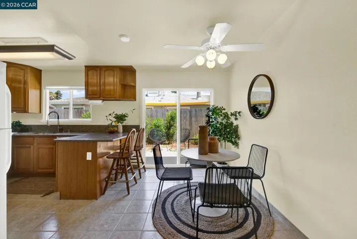 221 Eric Cir, Galt, California 95632
