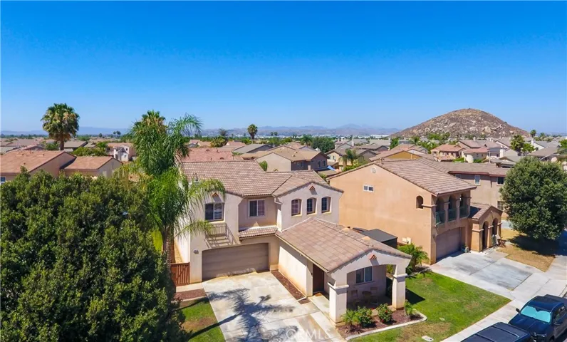 1441 Albillo, Perris, California 92571