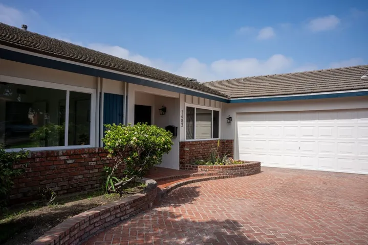 1482 Elmcroft Avenue, Pomona, California 91767