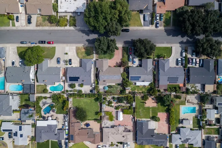 1482 Elmcroft Avenue, Pomona, California 91767