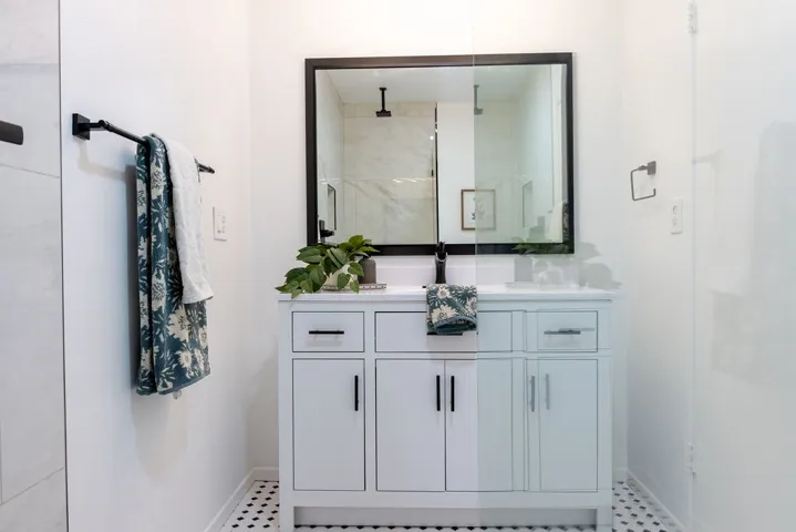 1482 Elmcroft Avenue, Pomona, California 91767