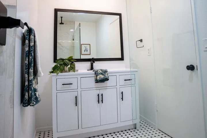 1482 Elmcroft Avenue, Pomona, California 91767