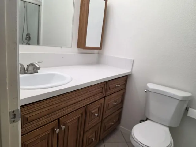 Guest Suite Bathroom