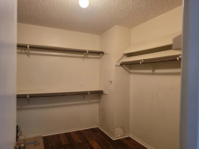 Walk in Closet