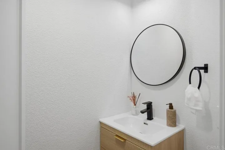 1590 Paseo Aurora, San Diego, California 92154
