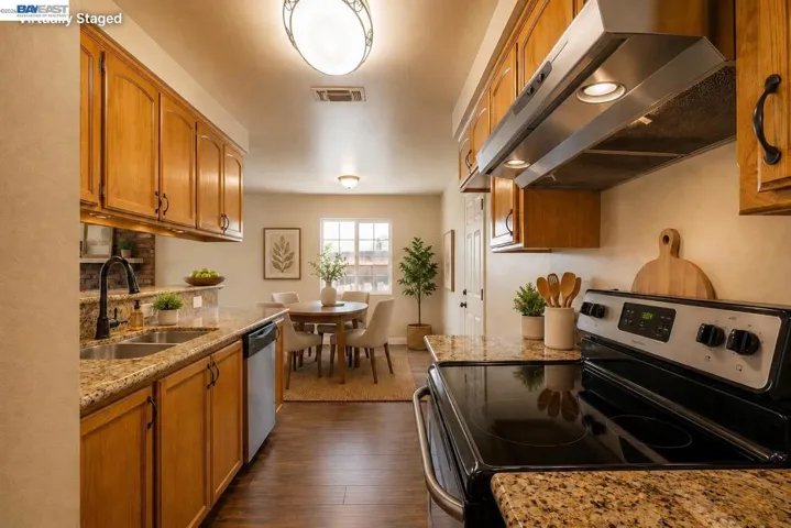 9901 Burline Street, Sacramento, California 95827
