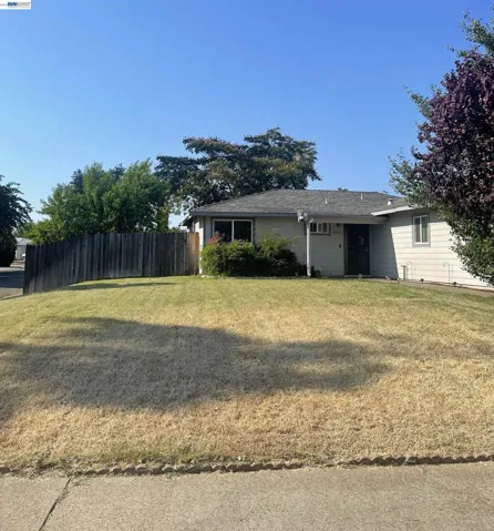 9901 Burline Street, Sacramento, California 95827
