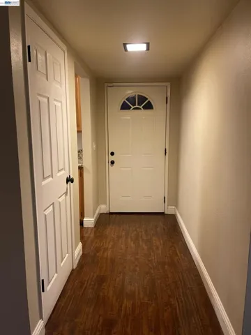 9901 Burline Street, Sacramento, California 95827