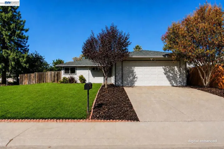 9901 Burline Street, Sacramento, California 95827