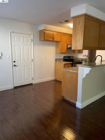 9901 Burline Street, Sacramento, California 95827
