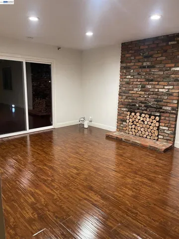 9901 Burline Street, Sacramento, California 95827