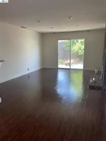 9901 Burline Street, Sacramento, California 95827