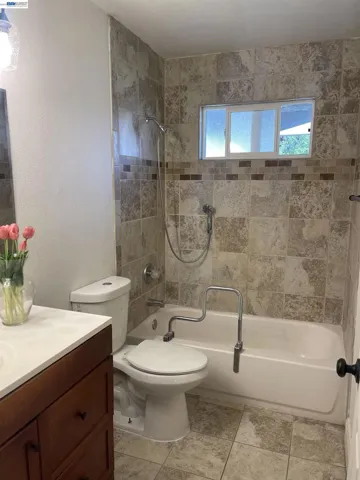 9901 Burline Street, Sacramento, California 95827